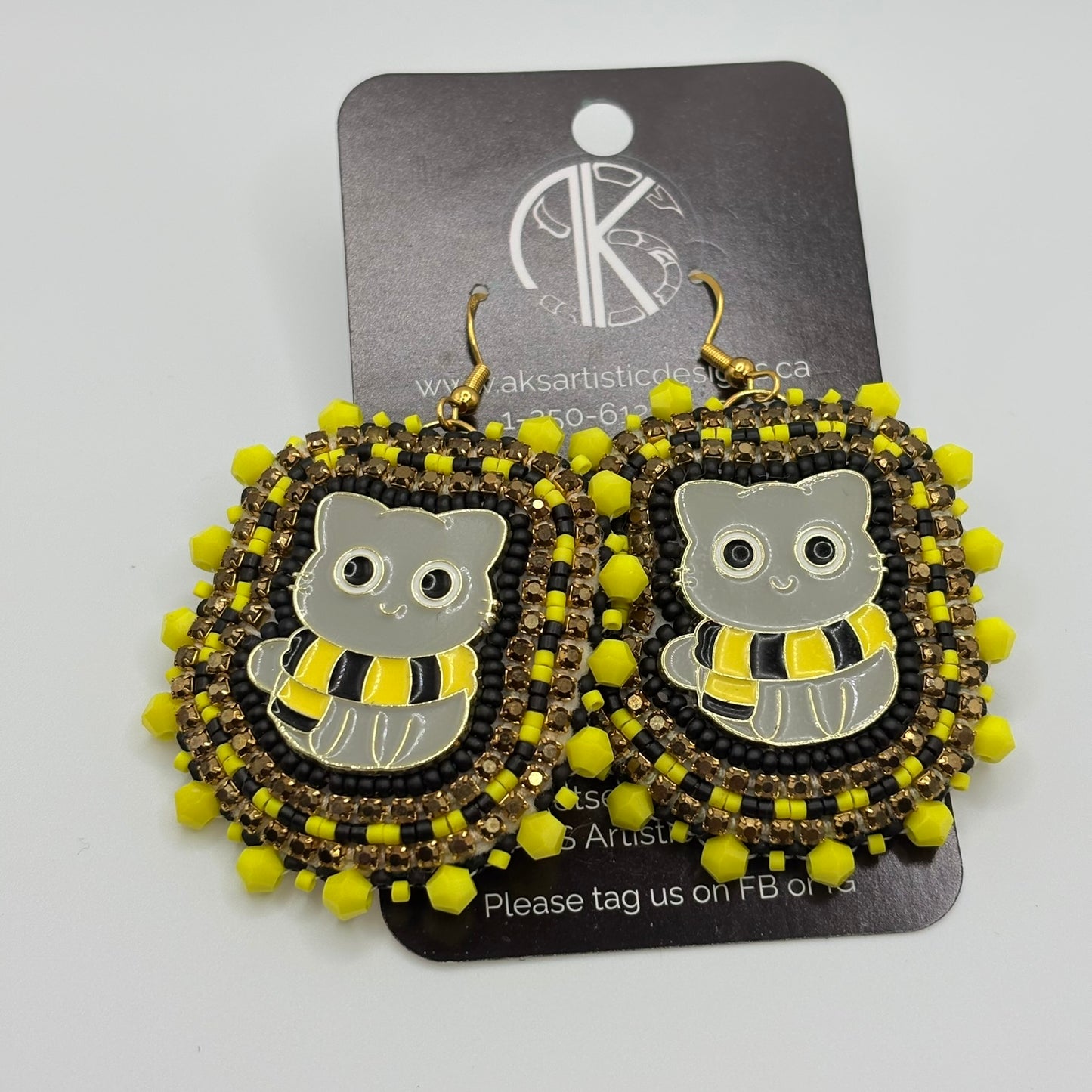 HP Hufflepuff Cat Earrings