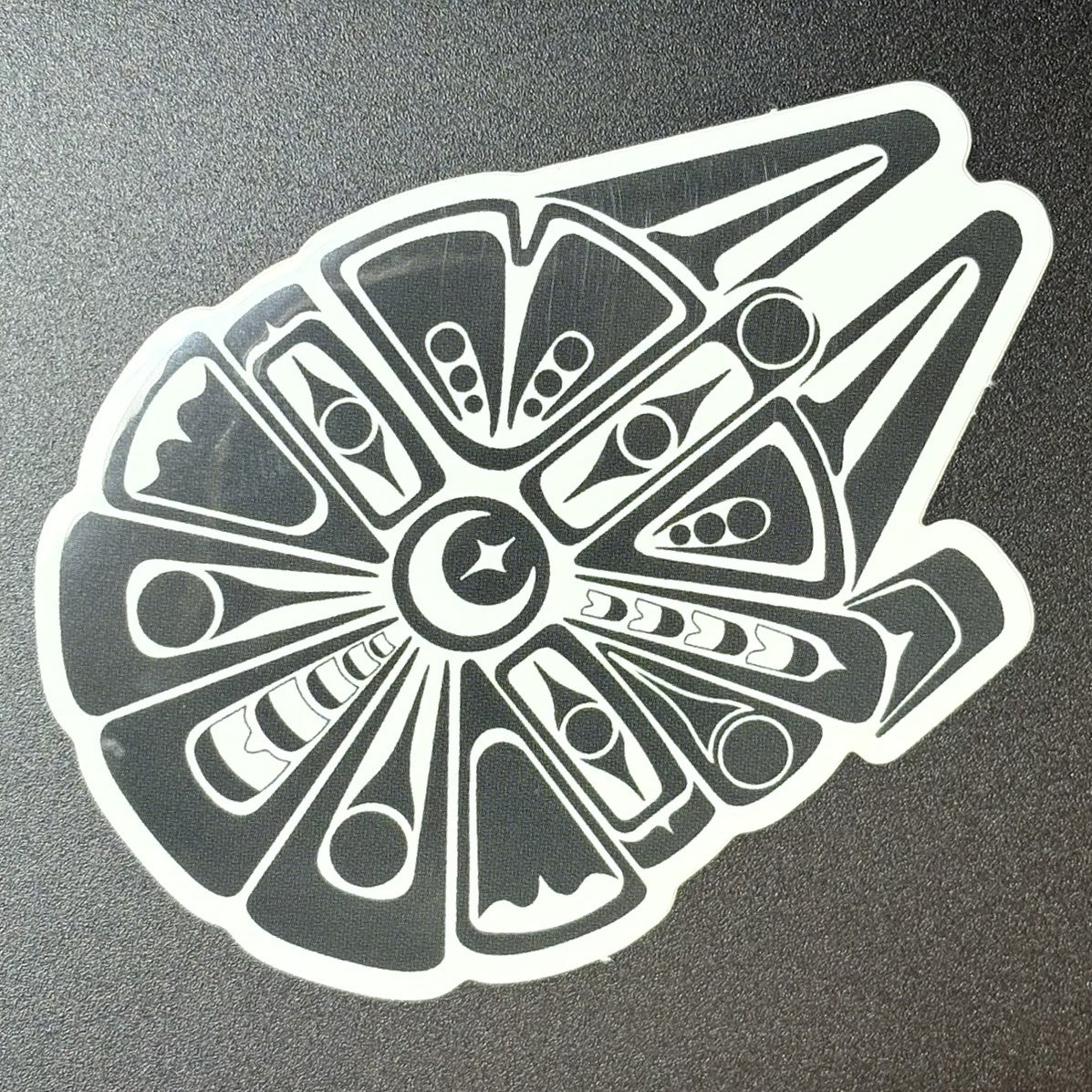 Indig-a-falcon Small